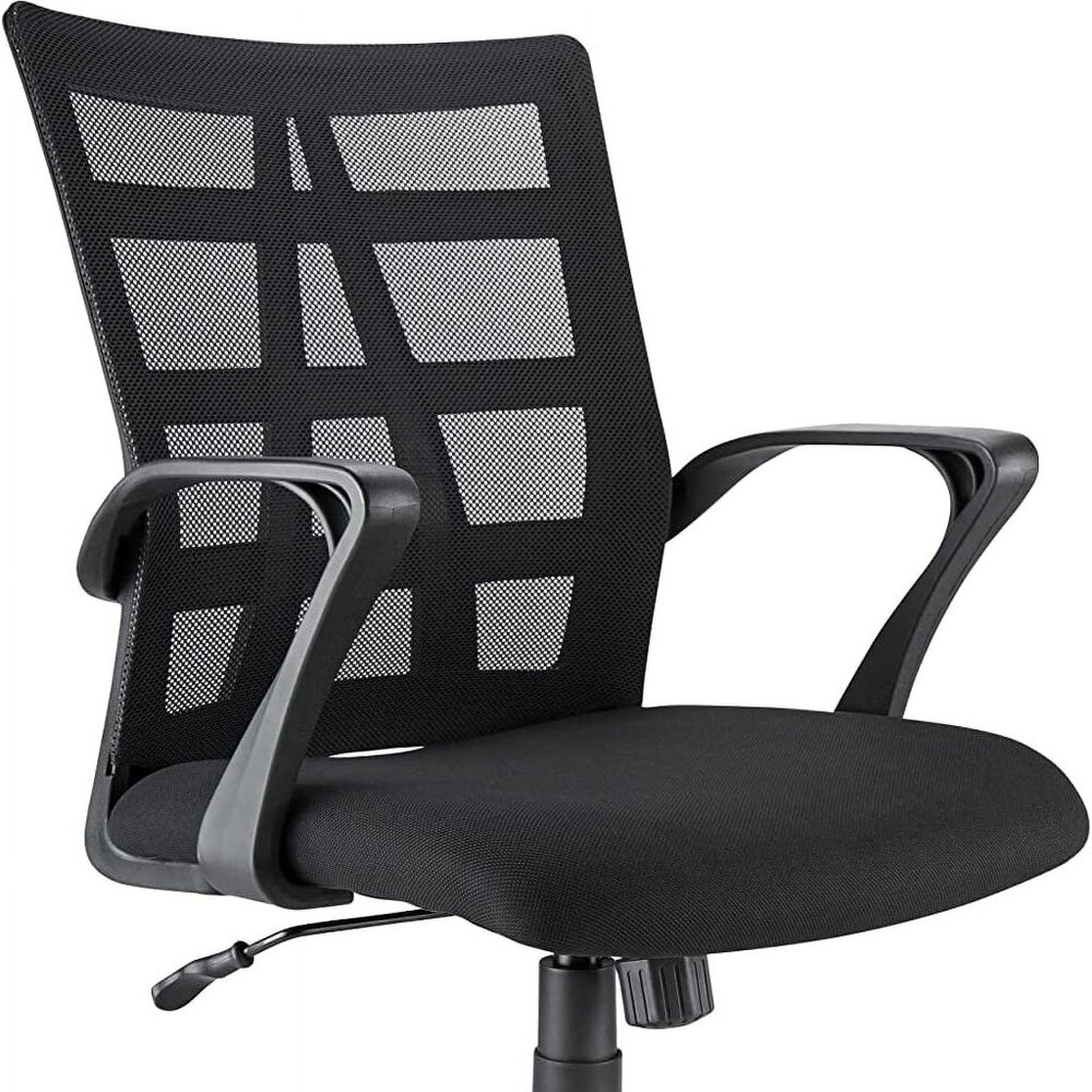 Jaxby Mid-Black Chair
